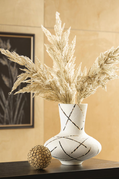 Brockford - Vase - Cream / Black / Brown Signature Design by Ashley®