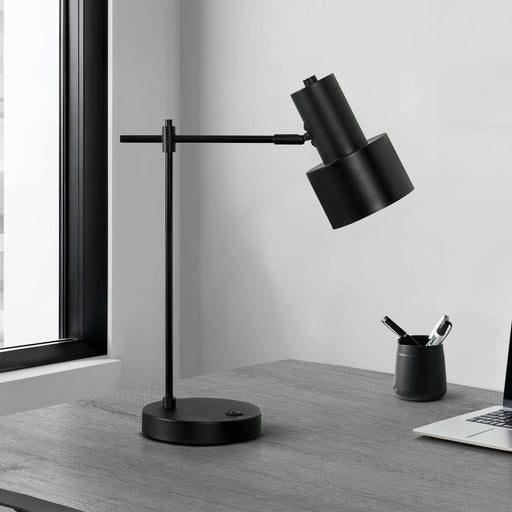 Lighting, Table Lamp, USB Port Included, Modern - Black 8th Street