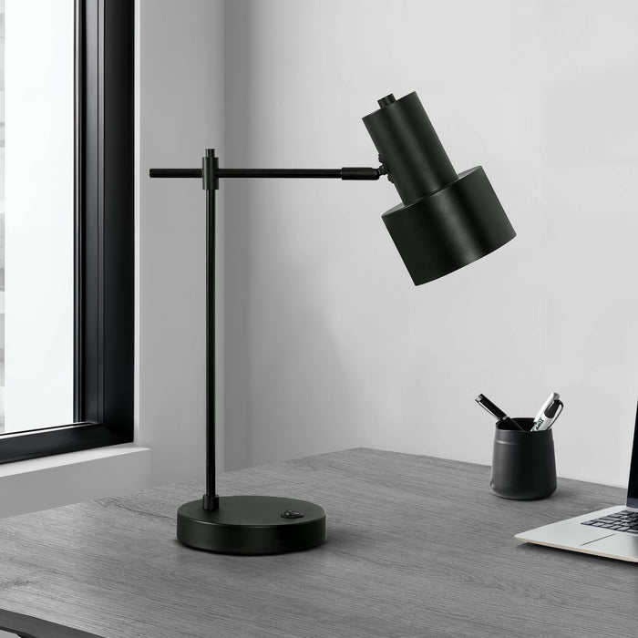 Lighting, Table Lamp, USB Port Included, Modern - Black 8th Street