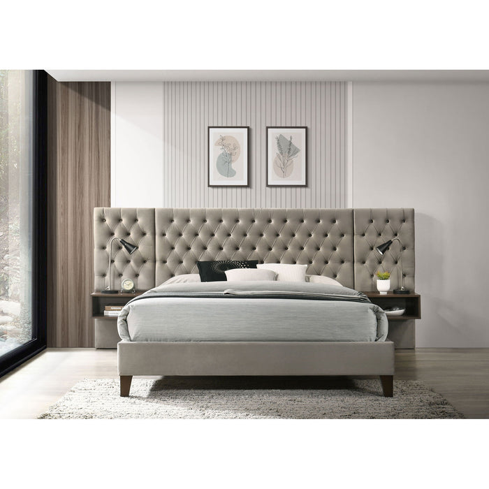 Kiah - Platform Bed With Floating Nightstands