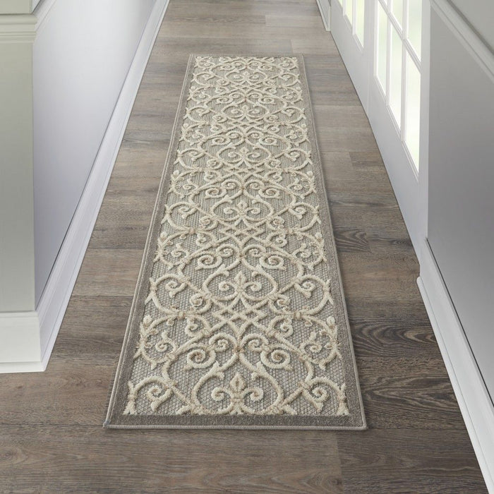 2' X 6' Floral Indoor / Outdoor Area Rug - Gray / Ivory