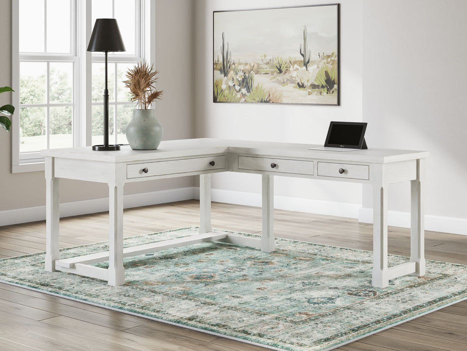 Robbinsdale - Home Office Set Signature Design by Ashley®