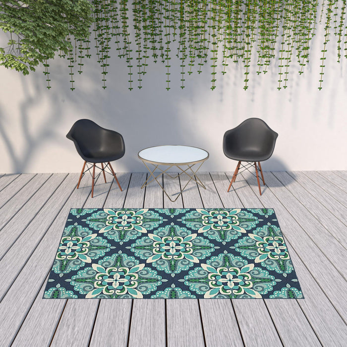 7' X 10' Indoor / Outdoor Area Rug - Blue / Green