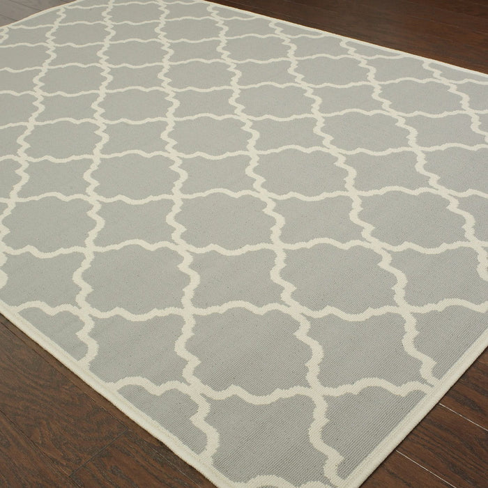 9' X 13' Geometric Stain Resistant Area Rug Indoor & Outdoor - Ivory / Gray