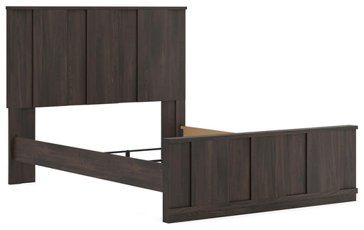 Shaehartin - Panel Bed Signature Design by Ashley®