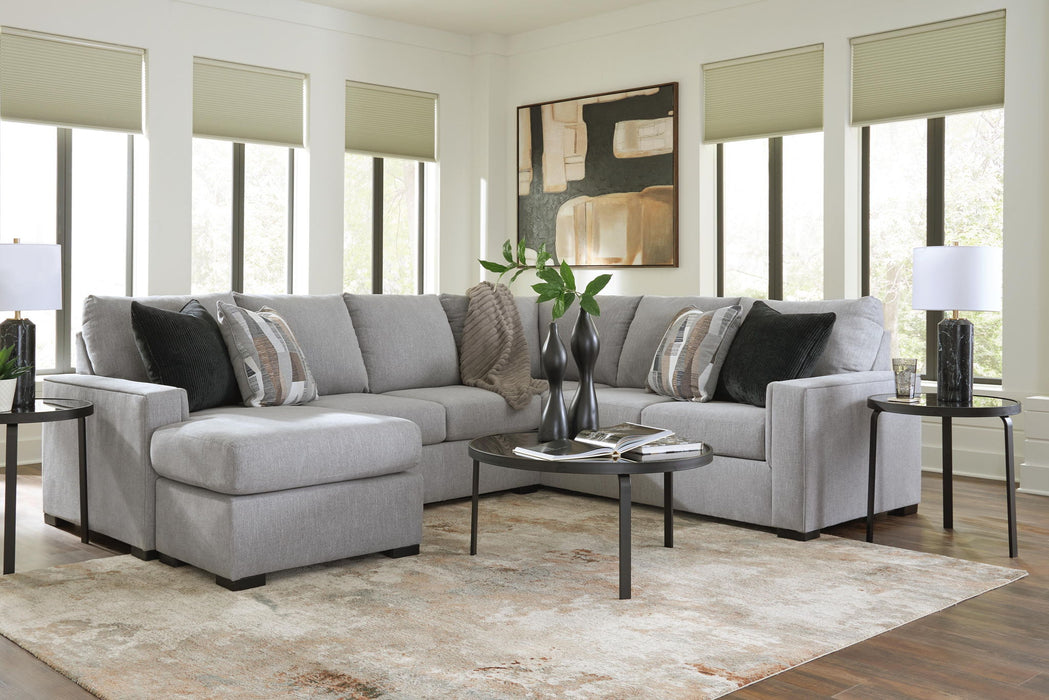 Lakepoint - Sectional Benchcraft®