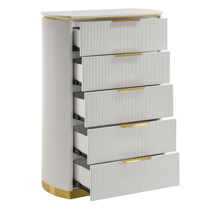 Giovanni - 5 Drawer Chest - White Matrix Furniture Group