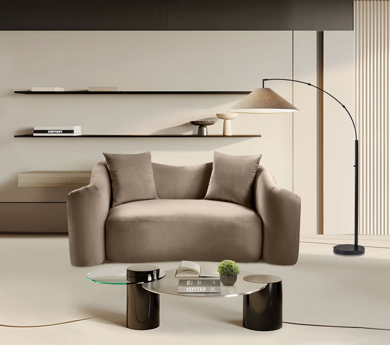 Destin - Loveseat Meridian Furniture