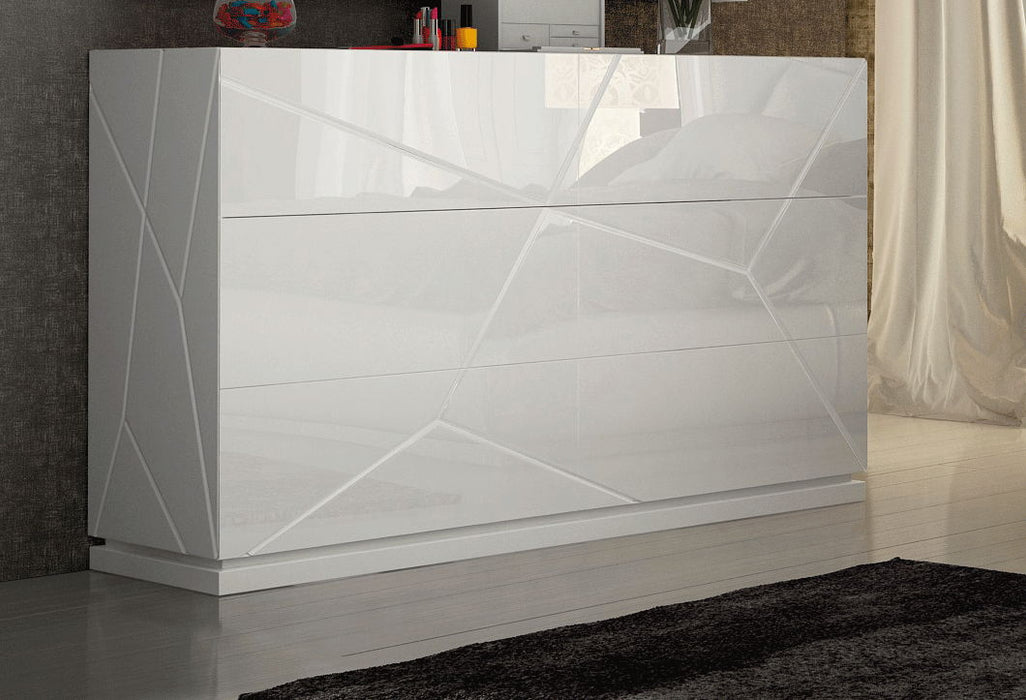 Kiu - Dresser Franco Spain