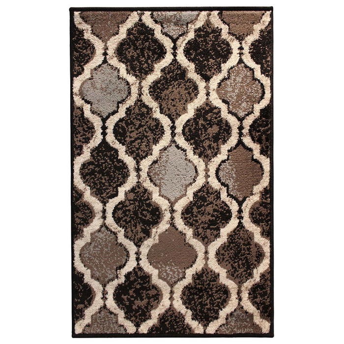 7' x 9' Quatrefoil Power Loom Distressed Stain Resistant Area Rug - Chocolate