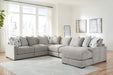 Aslan Court - Sectional Benchcraft®