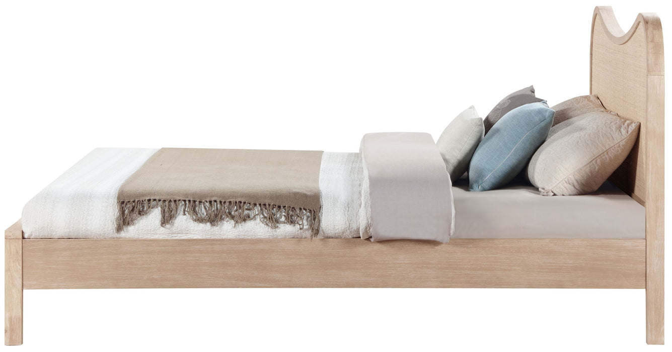 Windsor - Bed Meridian Furniture