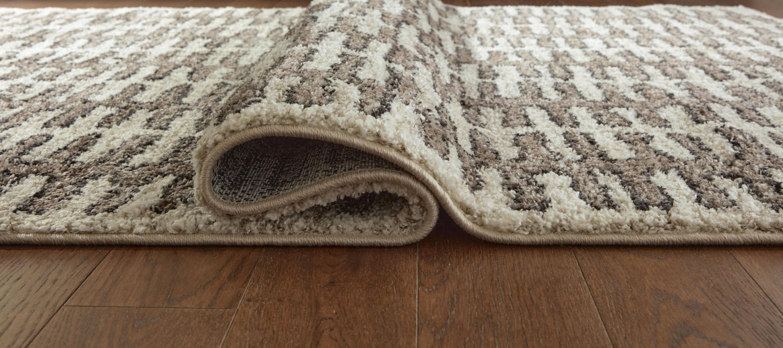Cartlett - Rug Signature Design by Ashley®