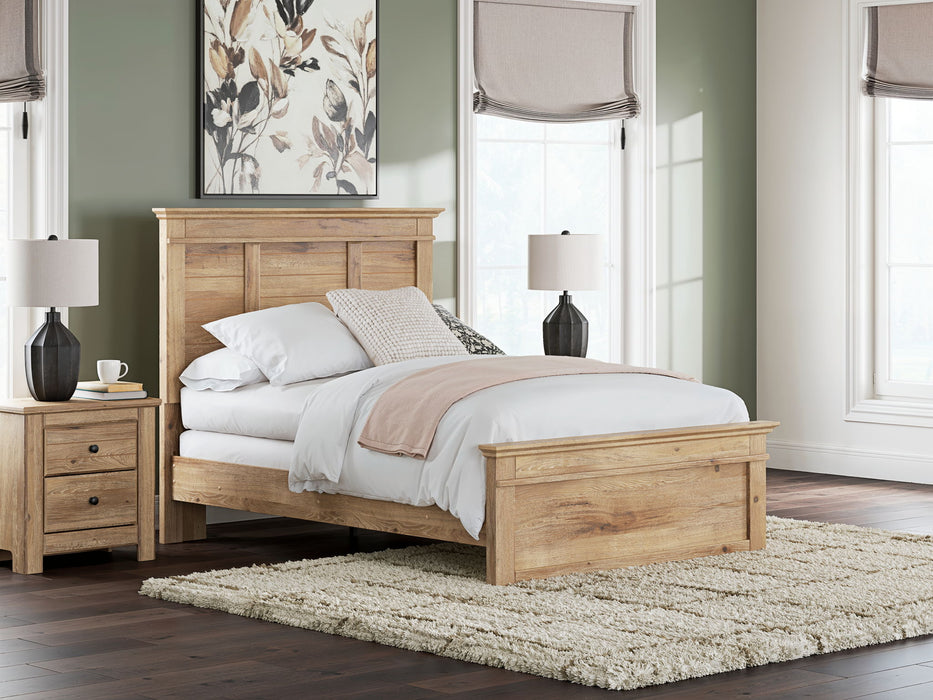 Makidern - Panel Bed Signature Design by Ashley®