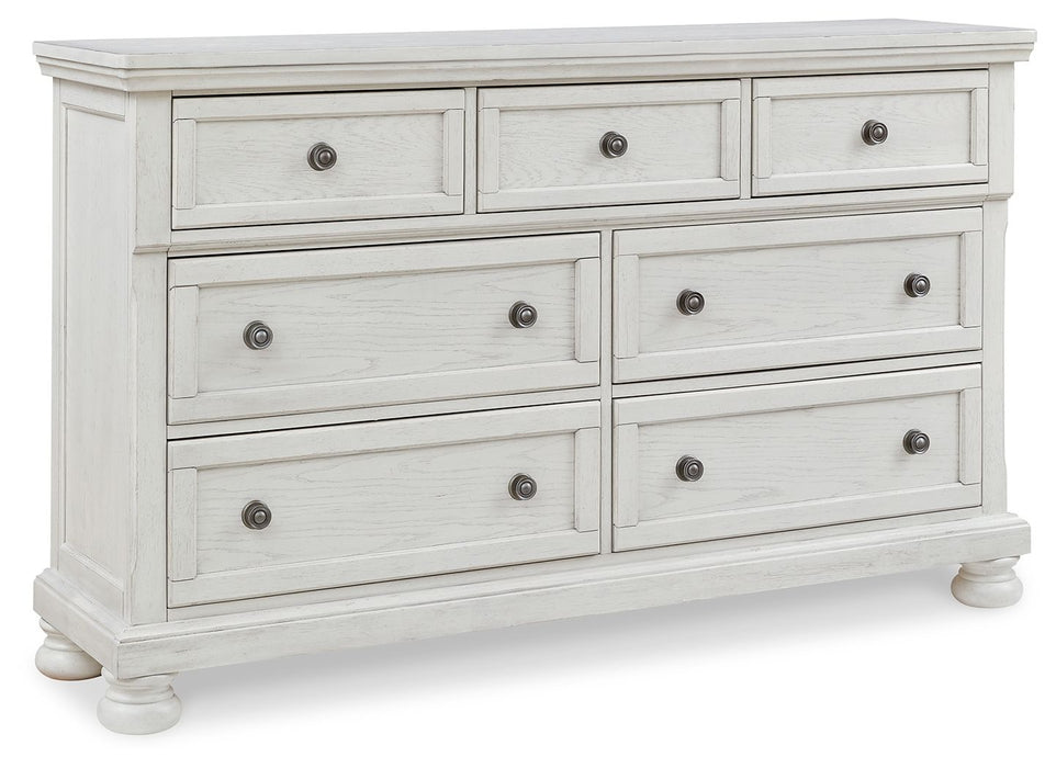 Robbinsdale - Dresser Signature Design by Ashley®