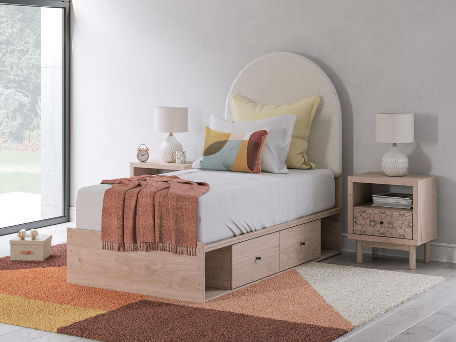 Arloster - Upholstered Panel Bed Signature Design by Ashley®