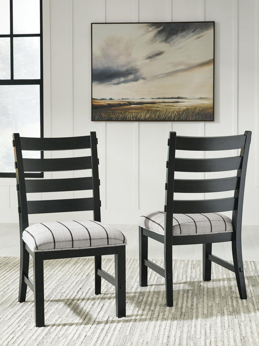 Ridgester - Dining Upholstered Side Chair (Set of 2) Benchcraft®