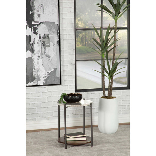 Bleskin - Round Accent Side Table With Shelf - White Furniture Max
