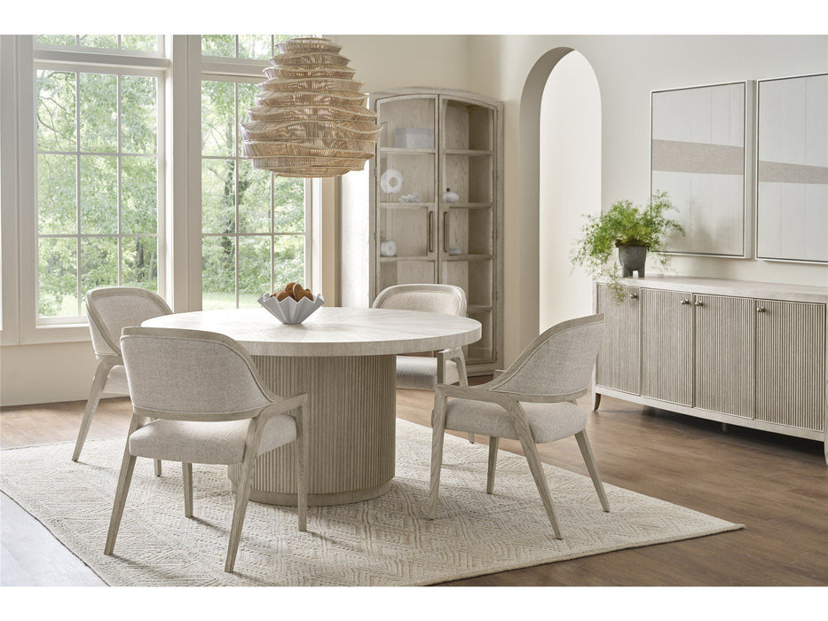 Avaline - Carmen Round Table Universal Furniture