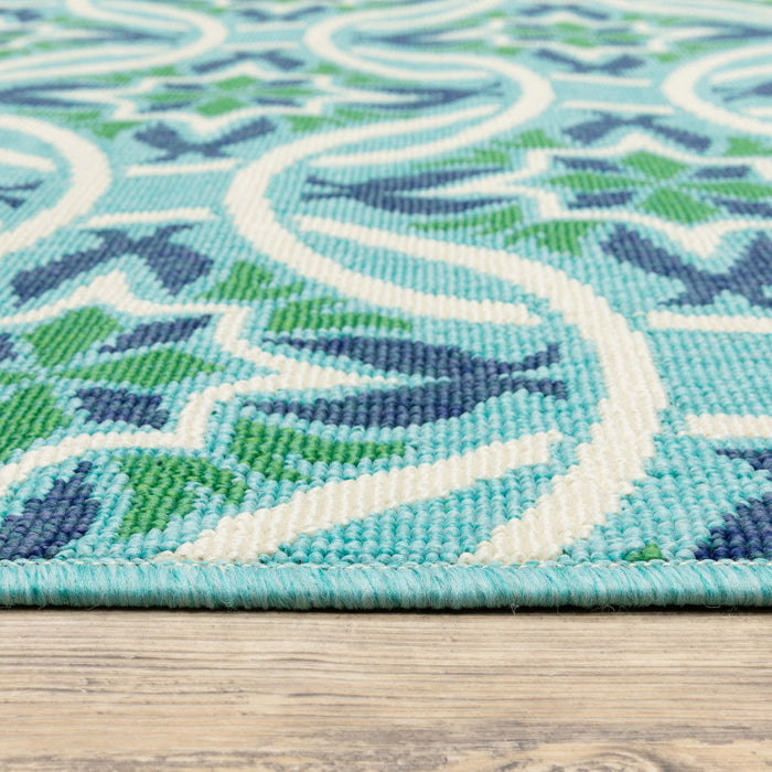 9' X 13' Geometric Stain Resistant Outdoor / Indoor Area Rug - Blue / Green