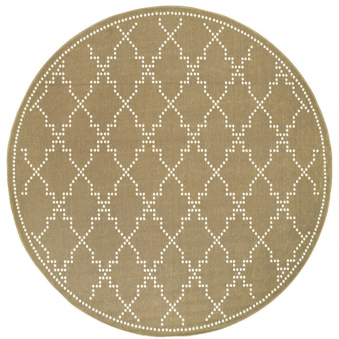 8' X 8' Round Geometric Stain Resistant Indoor / Outdoor Area Rug - Tan