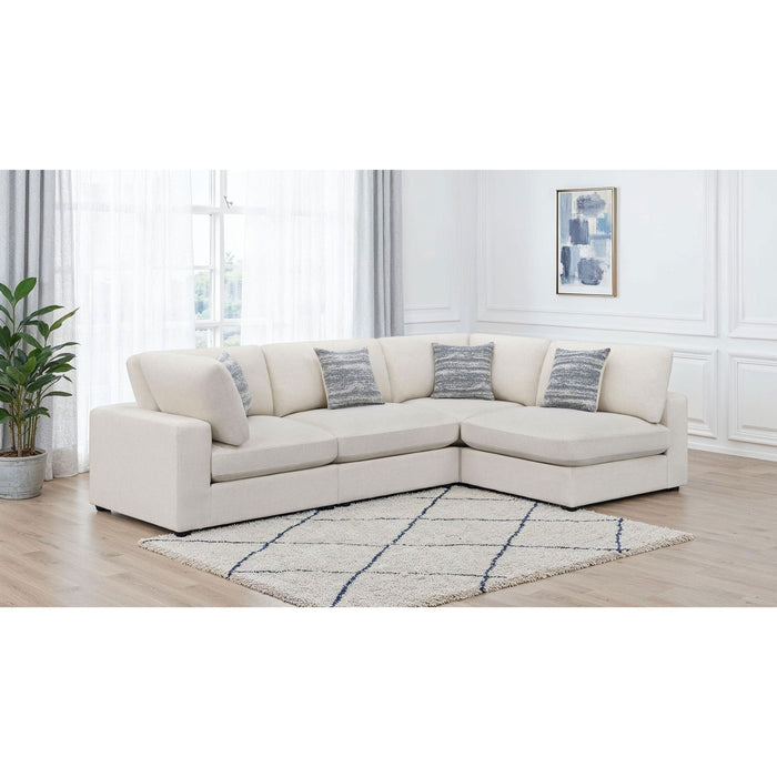 Rhette - Upholstered Sectional With Reversible Cushions