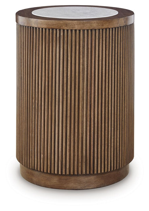 Hadonna - Round Table Signature Design by Ashley®
