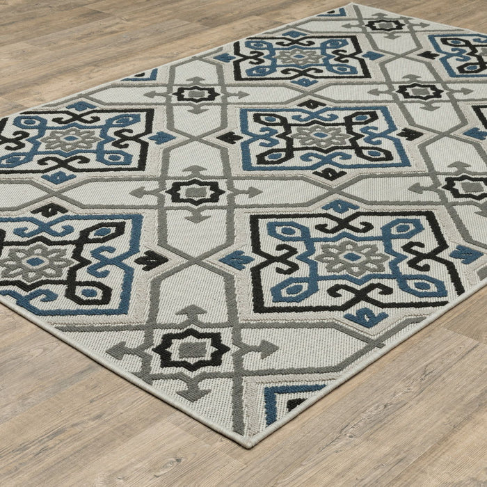 8' X 10' Oriental Stain Resistant Outdoor / Indoor Area Rug - Blue / Beige