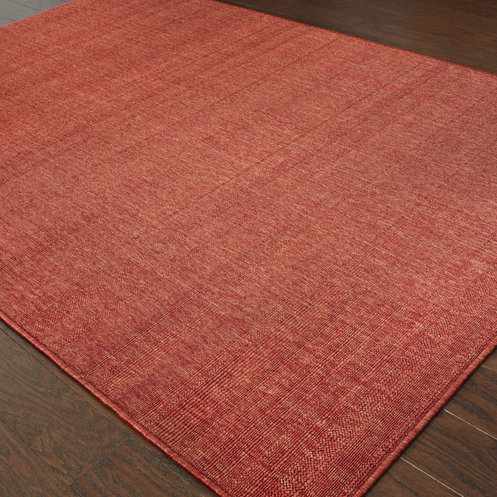 4' X 6' Stain Resistant Indoor / Outdoor Area Rug - Red