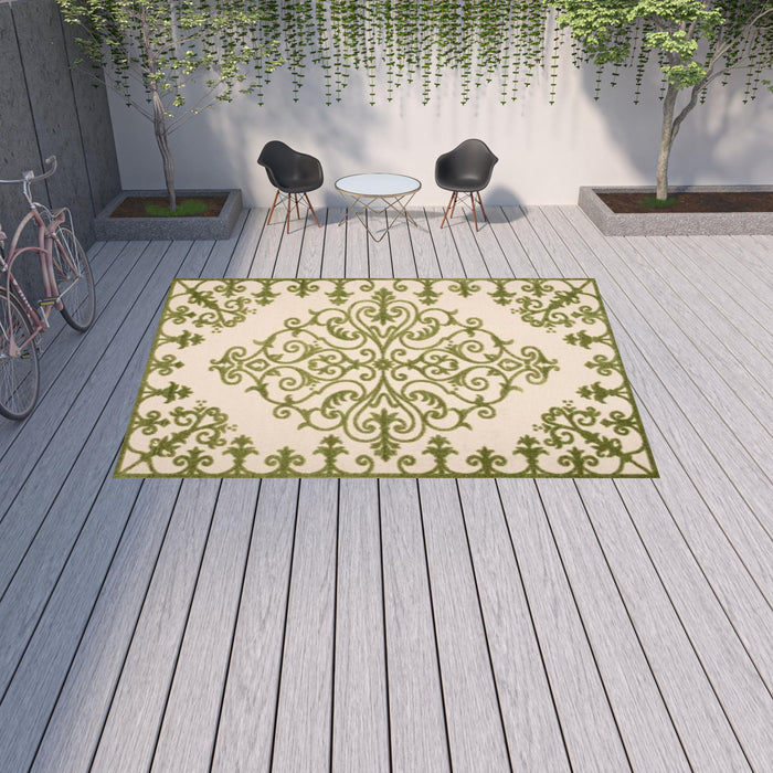 10' X 13' Non Skid Indoor / Outdoor Area Rug - Green Damask