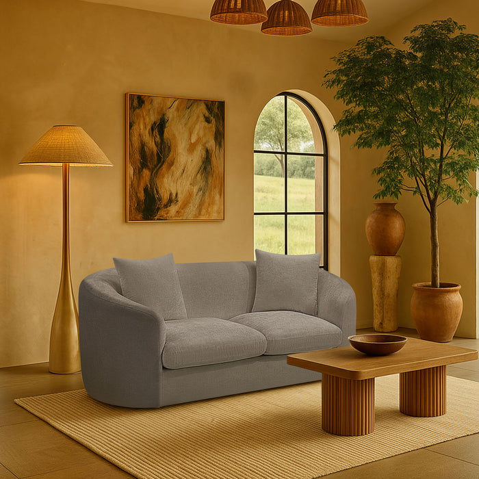Penelope - Loveseat Meridian Furniture