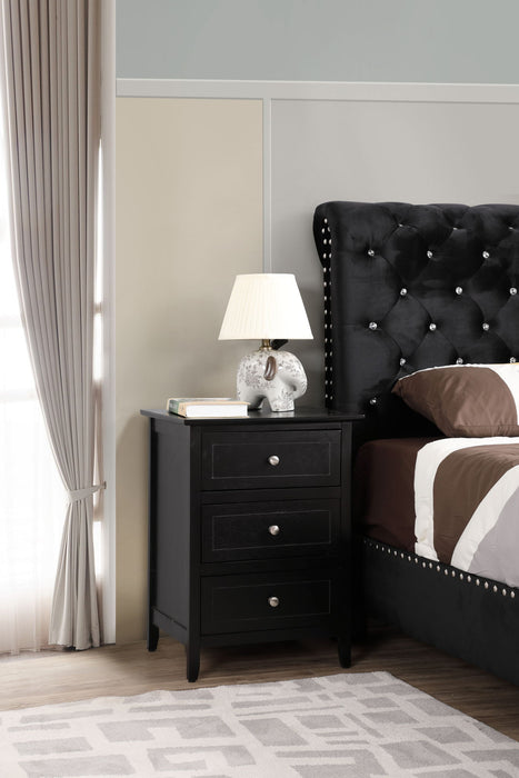 Daniel - 3 Drawer Nightstand Glory Furniture