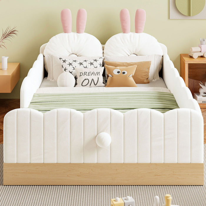 Platform Bed With Animal Pillows And Storage Bags Dreamland