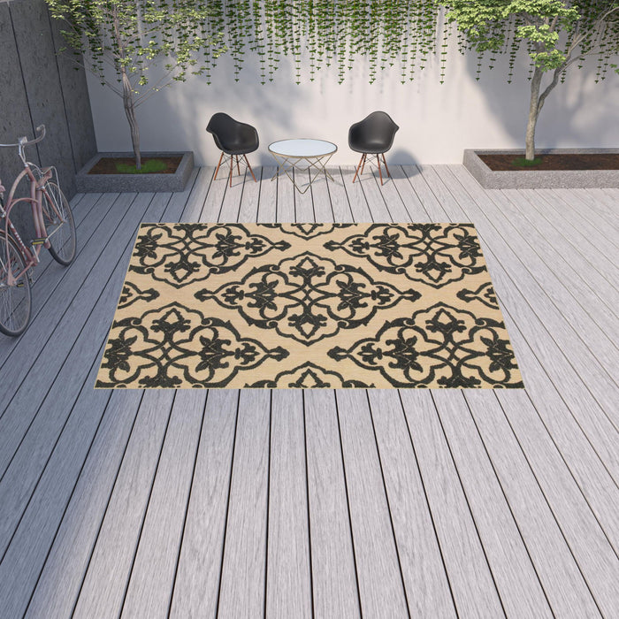 10' X 13' Oriental Stain Resistant Indoor / Outdoor Area Rug - Beige / Black