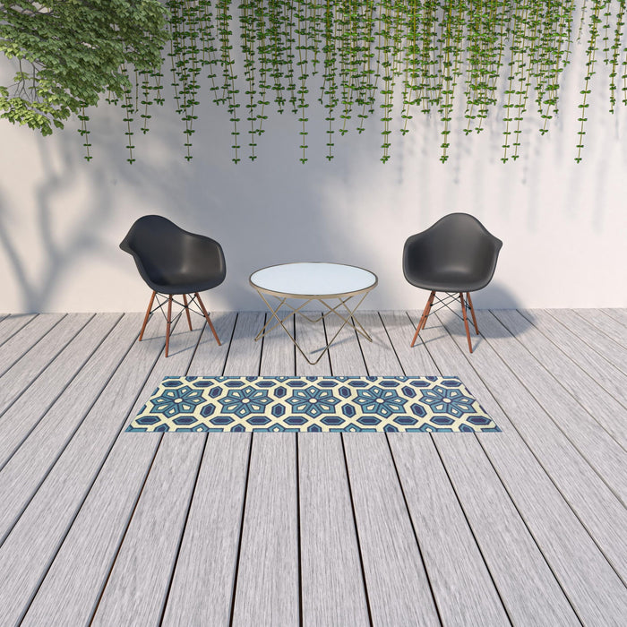 2' X 8' Geometric Stain Resistant Outdoor / Indoor Area Rug - Ivory / Blue