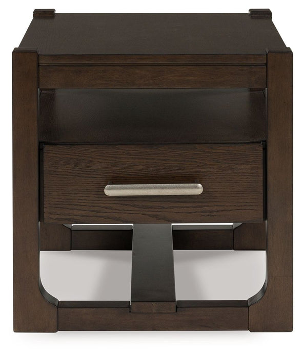 Breckington - Square End Table - Dark Brown Signature Design by Ashley®