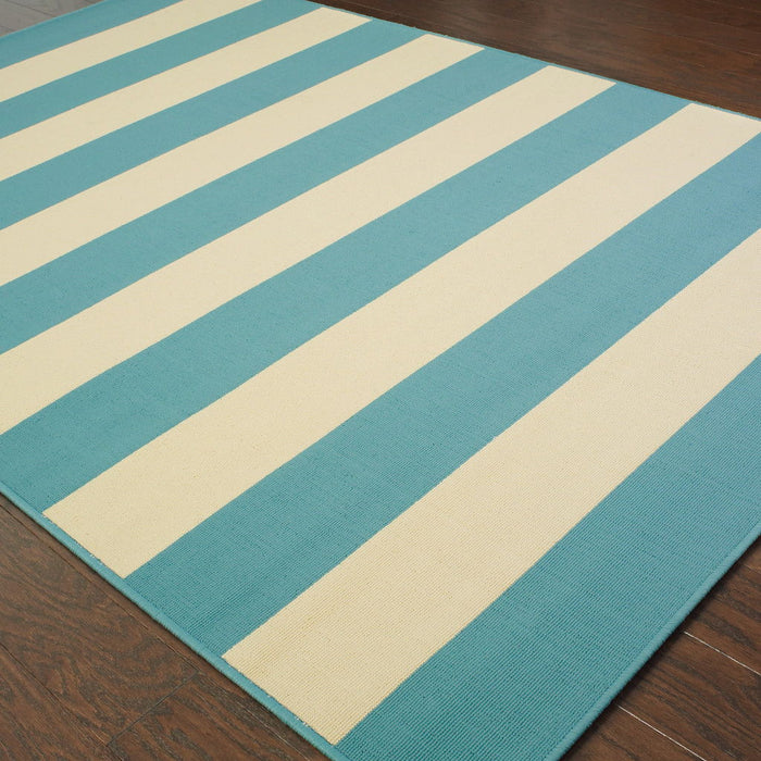 2' X 4' Geometric Stain Resistant Area Rug Indoor & Outdoor - Ivory / Blue