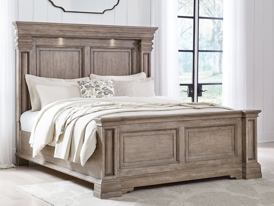 Blairhurst - Panel Bed Signature Design by Ashley®