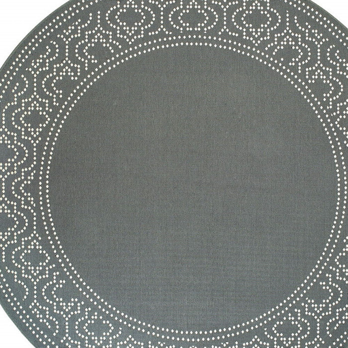 8' X 8' Round Stain Resistant Indoor / Outdoor Area Rug - Gray / Ivory