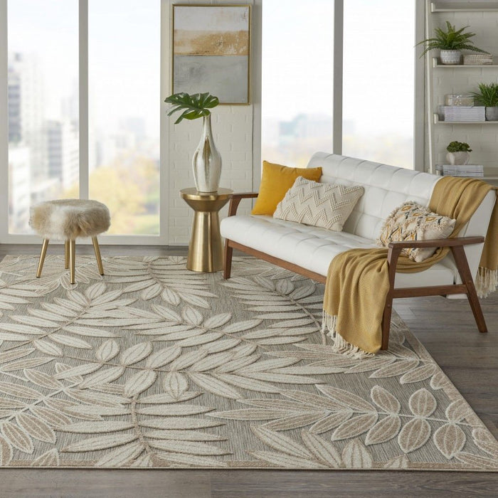 7' X 10' Floral Indoor / Outdoor Area Rug - Natural