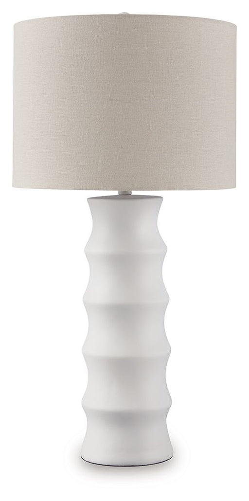 Veraleigh - Poly Lamp Signature Design by Ashley®