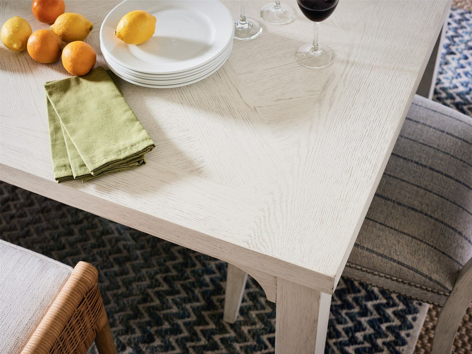 Escape - Homecoming Dining Table - Pearl Silver