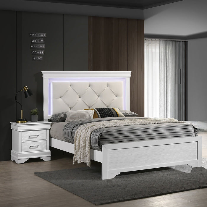 3 Piece Bedroom Set With LED Lighting, 2 Nightstands Home Essentials