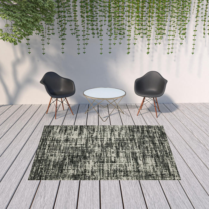 7' X 9' Abstract Stain Resistant Indoor / Outdoor Area Rug - Beige / Black