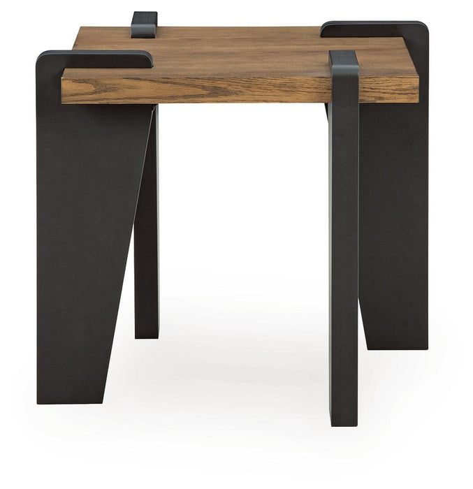 Weathermore - Rectangular Table Signature Design by Ashley®