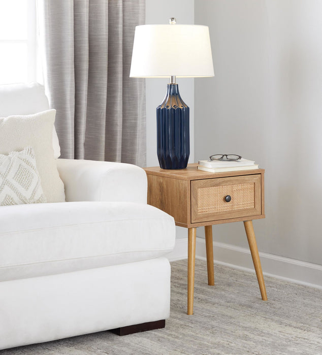 Stella - Contemporary Table Lamp Lumi Source