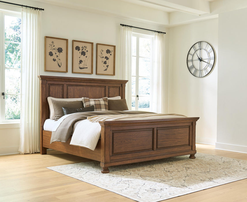 Zackaryn - King Panel Bed - Warm Brown Signature Design by Ashley®