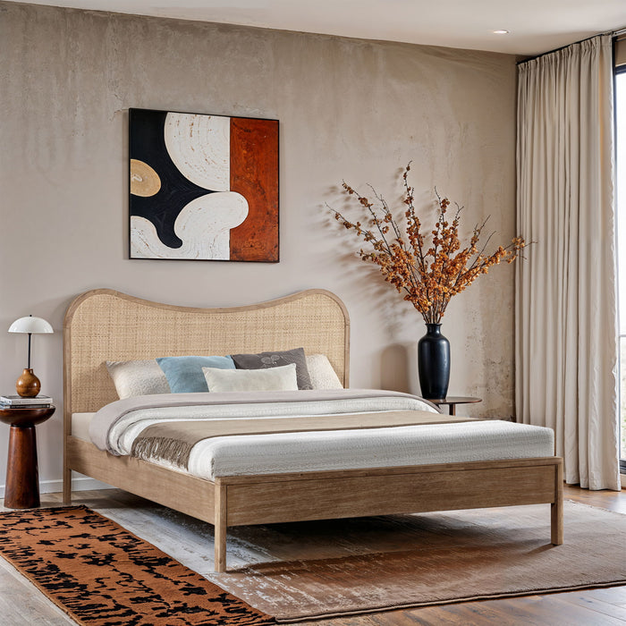 Windsor - Bed Meridian Furniture