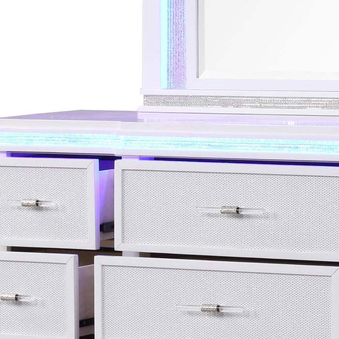 9 Drawer Dresser - White Matrix Furniture Group