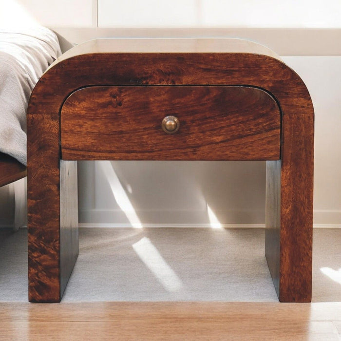 Mini Darcy - Nightstand With Curved Edges